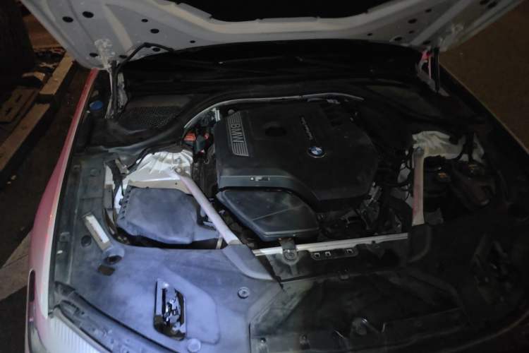 Used BMW 5 Series 2019 525Li M Sport Package Engine Bay Right