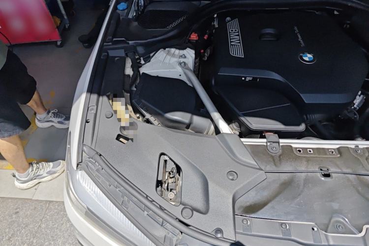 Used BMW 5 Series 2019 530Li Leading Model M Sport Package Engine Bay Right