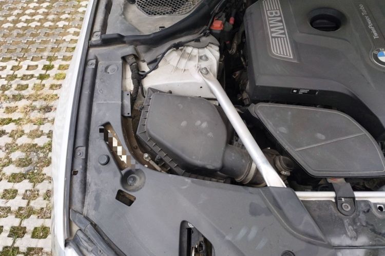 Used BMW 5 Series 2019 530Li Leading Model Luxury Package Engine Bay Right