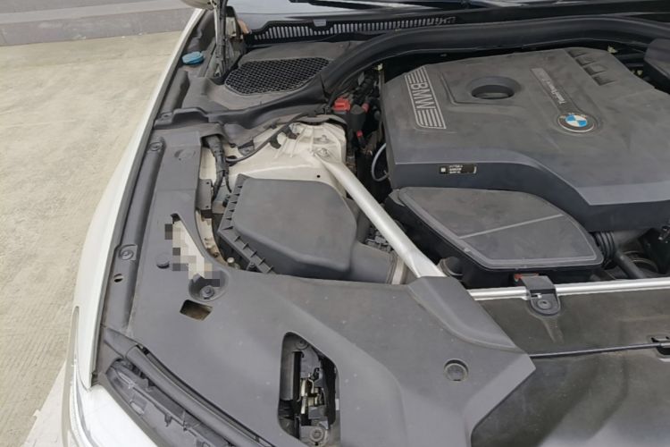 Used BMW 5 Series 2019 Facelifted 530i M Sport Package Engine Bay Right