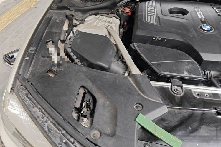 Used BMW 5 Series 2019 525Li M Sport Package Engine Bay Right