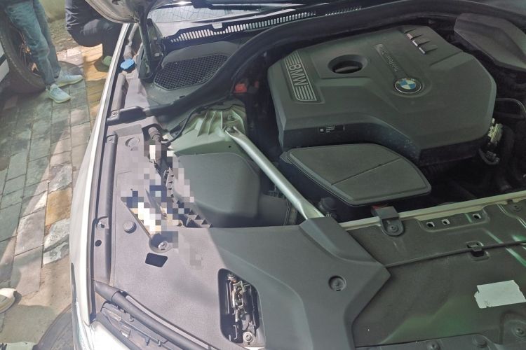 Used BMW 5 Series 2019 Facelifted 530Li Leading Edition M Sport Package Engine Bay Right