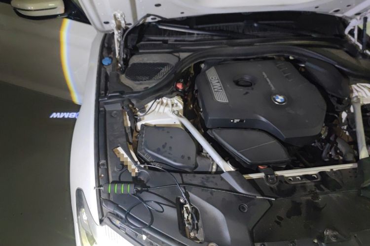 Used BMW 5 Series 2019 530Li Leading Model M Sport Package Engine Bay Right