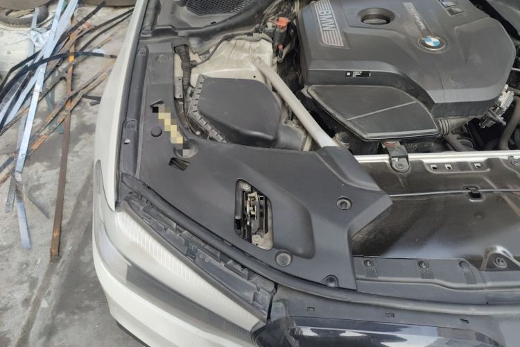 Used BMW 5 Series 2019 Facelifted 530Li Leading Edition M Sport Package Engine Bay Right