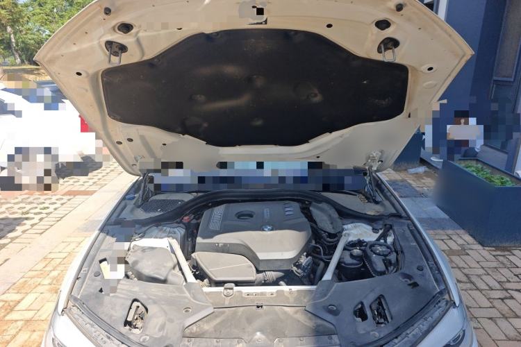 Used BMW 5 Series 2019 525Li M Sport Package Engine Bay