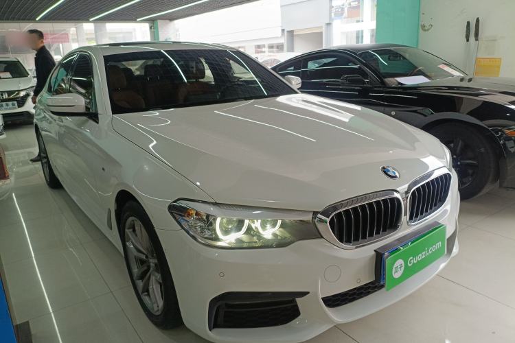 Used BMW 5 Series 2019 525i M Sport Package Exterior 1