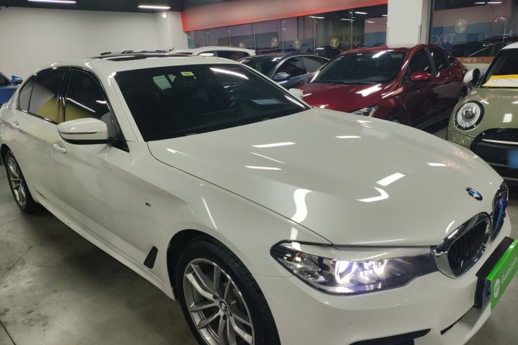 Used BMW 5 Series 2019 Restyled 525Li M Sport Package Exterior 1