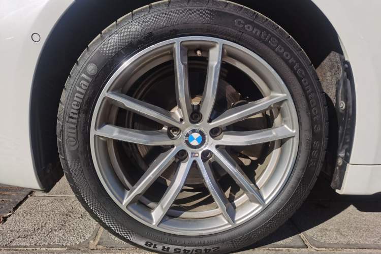 Used BMW 5 Series 2019 525Li M Sport Package Exterior 12