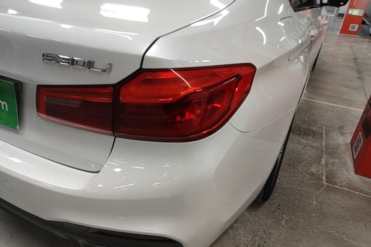 Used BMW 5 Series 2019 525Li M Sport Package Exterior 3
