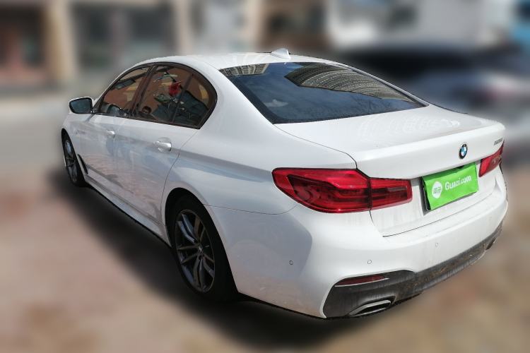 Used BMW 5 Series 2019 525i M Sport Package Exterior 3