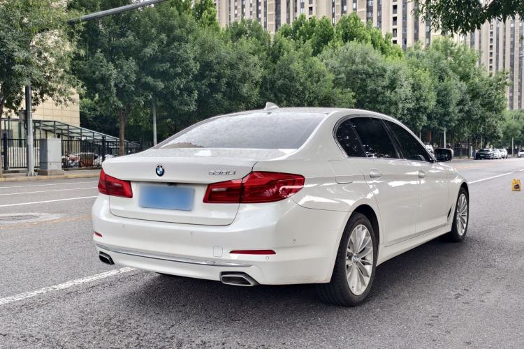 Used BMW 5 Series 2019 Facelifted 530Li Luxury Edition Premium Package Exterior 4