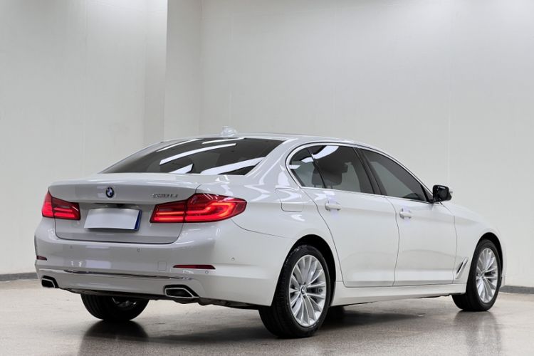 Used BMW 5 Series 2019 Facelifted 530Li Luxury Edition Premium Package Exterior 5
