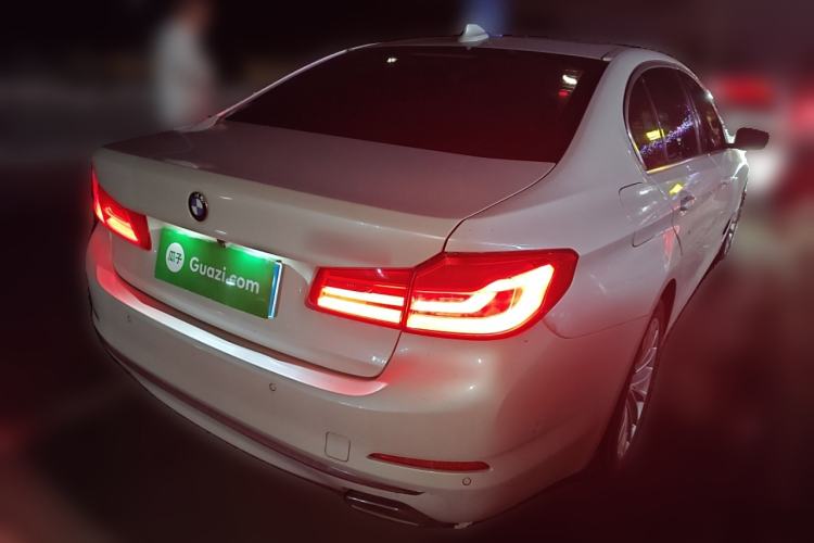 Used BMW 5 Series 2019 Facelifted 530Li Luxury Edition Premium Package Exterior 5