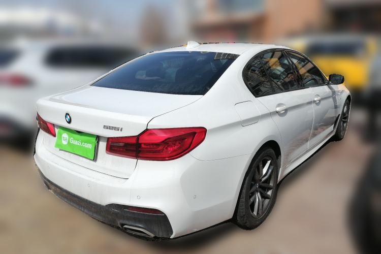 Used BMW 5 Series 2019 525i M Sport Package Exterior 5
