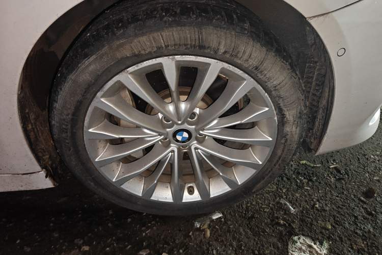 Used BMW 5 Series 2019 Facelifted 530Li Luxury Edition Premium Package Exterior 7