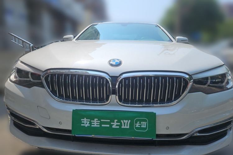 Used BMW 5 Series 2019 525Li Luxury Package Front