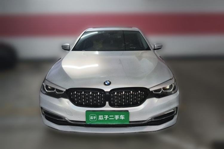 Used BMW 5 Series 2019 Facelifted 525Li Luxury Package Front