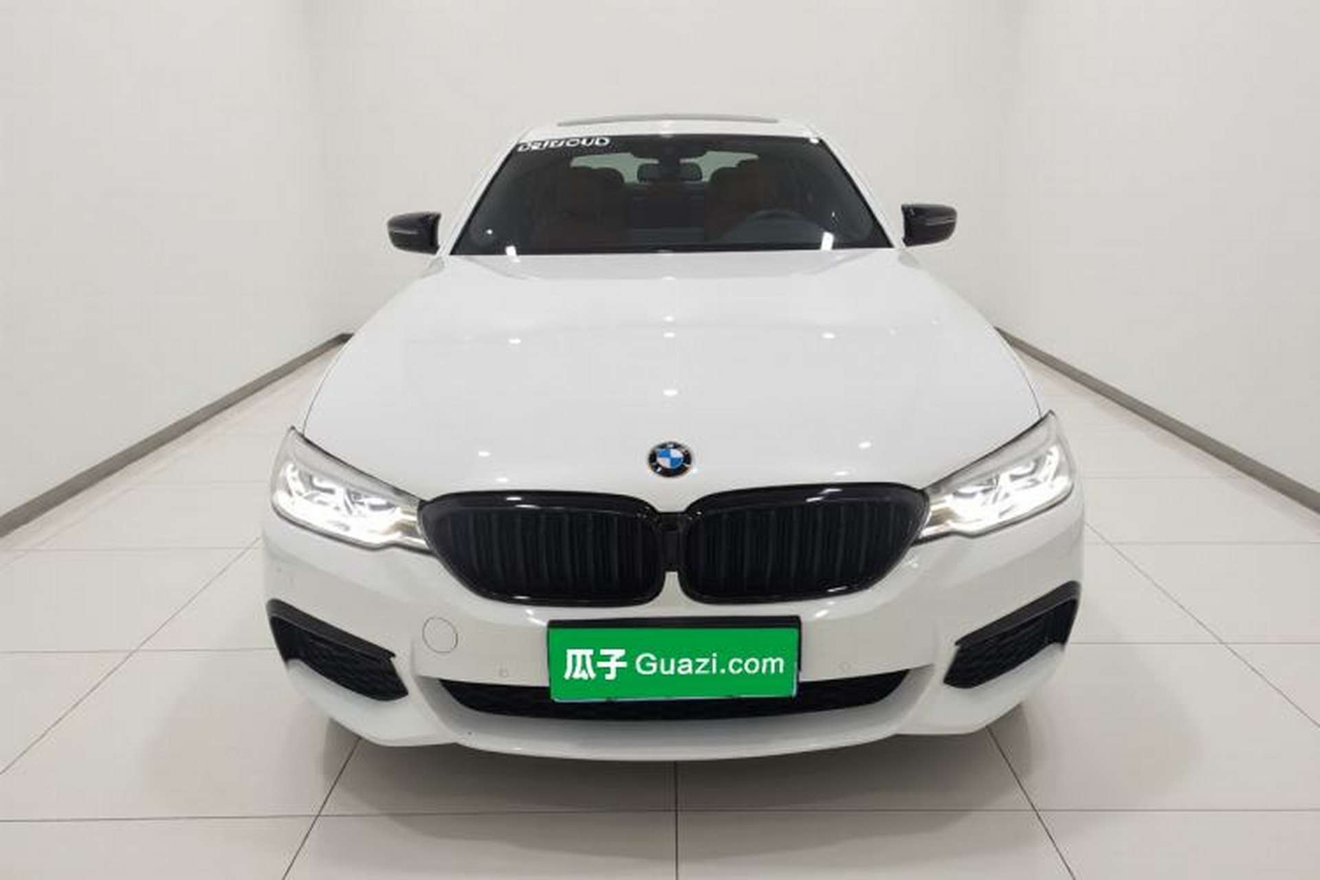 Used BMW 5 Series 2019 530Li Leading Model M Sport Package Front