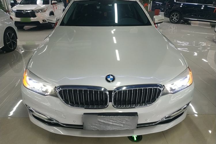 Used BMW 5 Series 2019 530Li xDrive Luxury Package Front