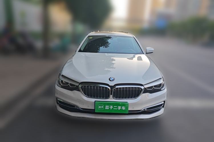 Used BMW 5 Series 2019 Facelifted 525Li Luxury Package Front