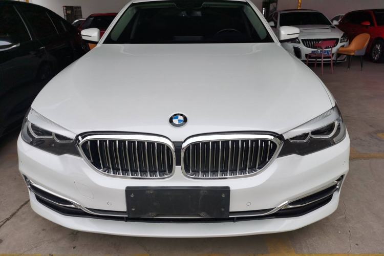 Used BMW 5 Series 2019 Facelifted 530Li Leading Edition Luxury Package Front