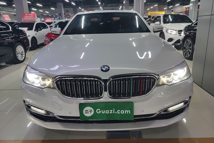 Used BMW 5 Series 2019 530Li Leading Model Luxury Package Front