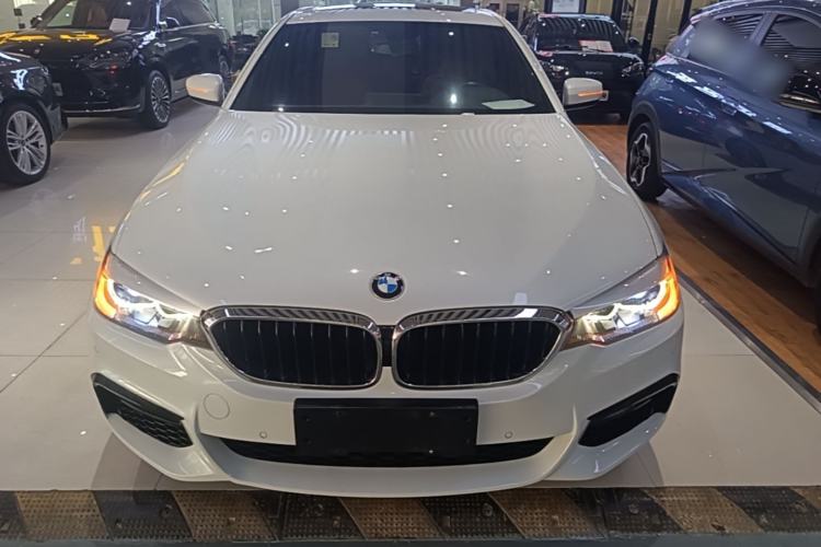Used BMW 5 Series 2019 530Li Leading Model M Sport Package Front