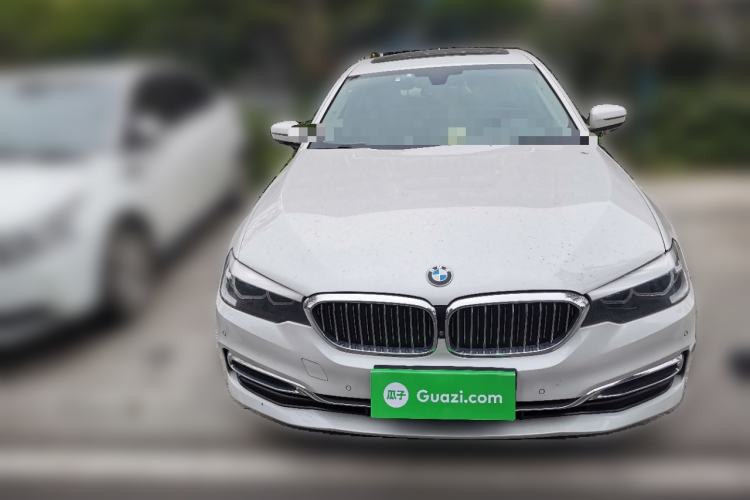 Used BMW 5 Series 2019 Facelifted 525Li Luxury Package Front