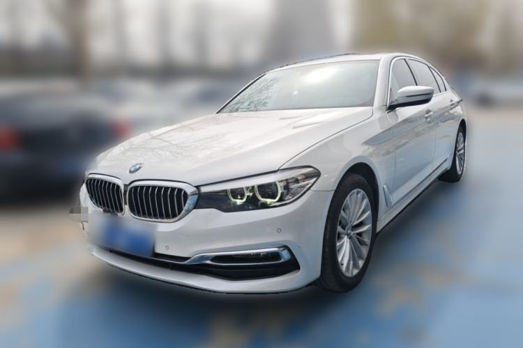 Used BMW 5 Series 2019 525Li Luxury Package Front Left 45 Deg