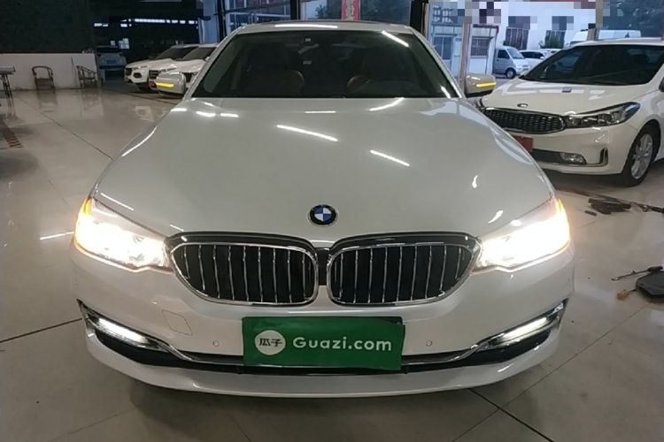 Used BMW 5 Series 2019 525Li Luxury Package Front