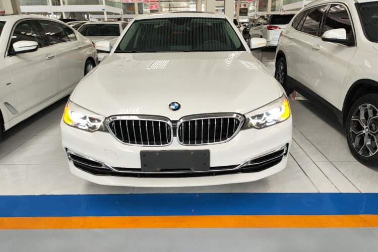 Used BMW 5 Series 2019 Facelifted 530Li Leading Edition Luxury Package Front
