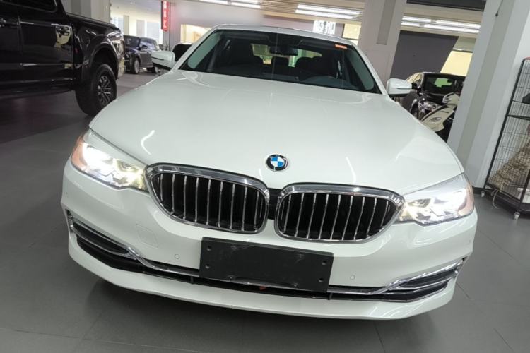Used BMW 5 Series 2019 Updated 530Li xDrive Luxury Package Front