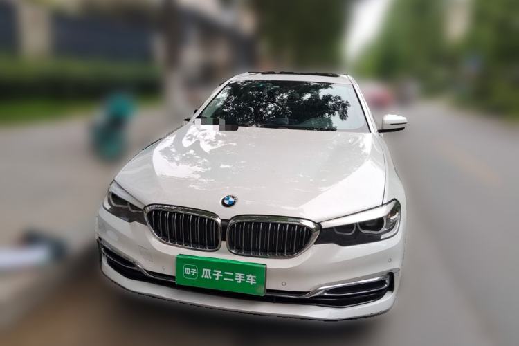 Used BMW 5 Series 2019 Facelifted 525Li Luxury Package Front