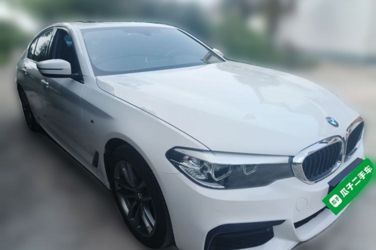 Used BMW 5 Series 2019 525i M Sport Package Front Right 45 Deg
