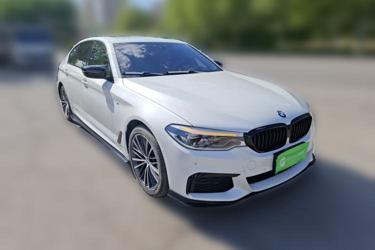 Used BMW 5 Series 2019 Restyled 530Li Luxury Edition M Sport Package Front Right 45 Deg