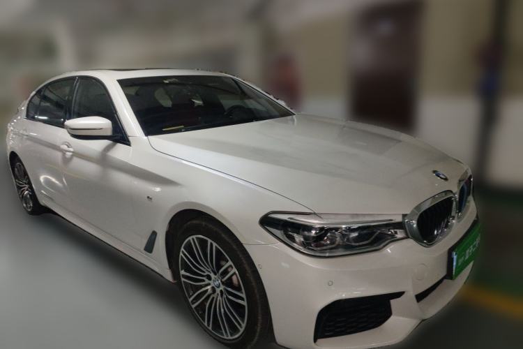 Used BMW 5 Series 2019 530Li xDrive M Sport Package Front Right 45 Deg