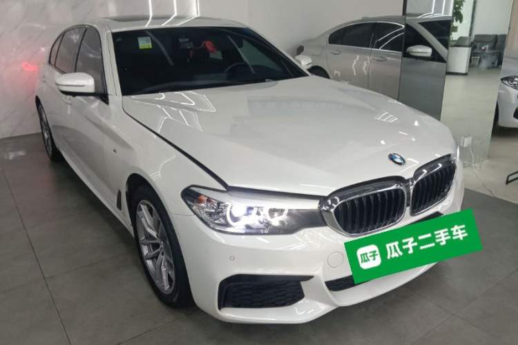 Used BMW 5 Series 2019 Restyled 525Li M Sport Package Front Right 45 Deg