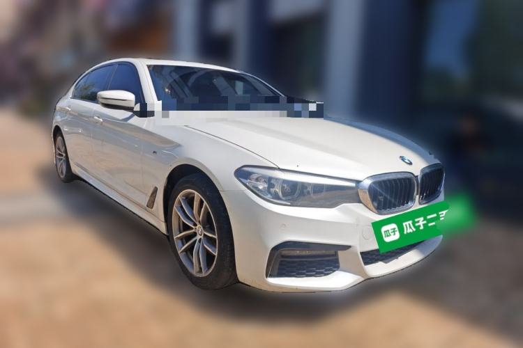 Used BMW 5 Series 2019 525Li M Sport Package Front Right 45 Deg