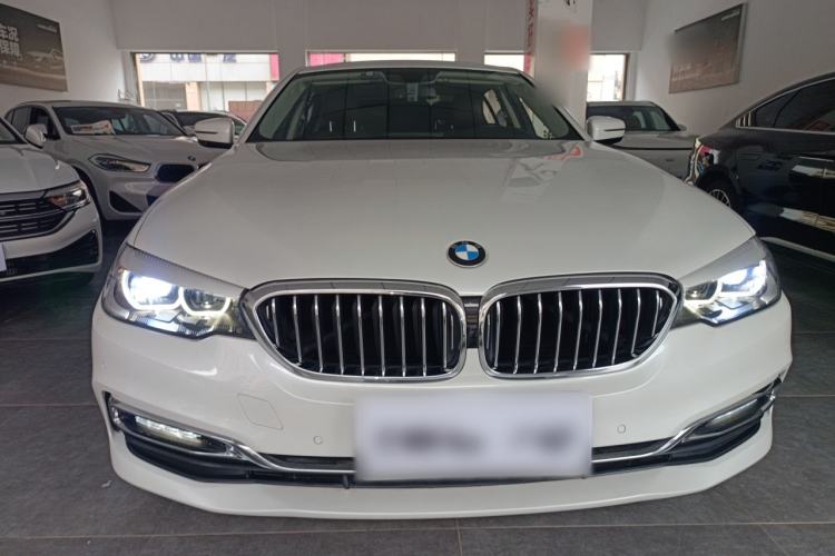 Used BMW 5 Series 2019 525Li Luxury Package Front
