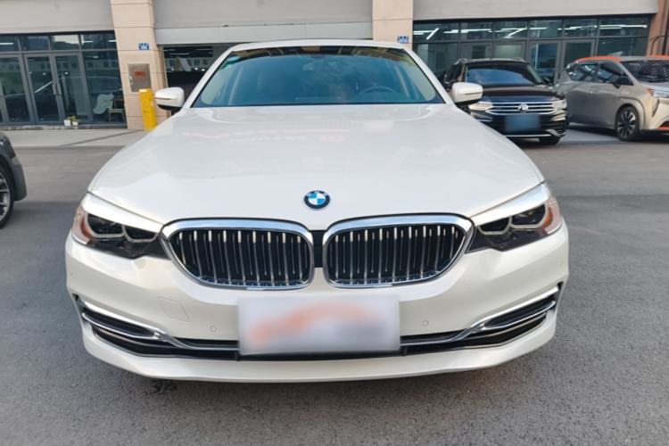 Used BMW 5 Series 2019 Facelifted 530Li Leading Edition Luxury Package Front