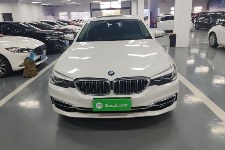 Used BMW 5 Series 2019 525Li Luxury Package Front