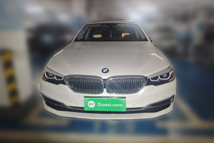 Used BMW 5 Series 2019 530Li Leading Model Luxury Package Front