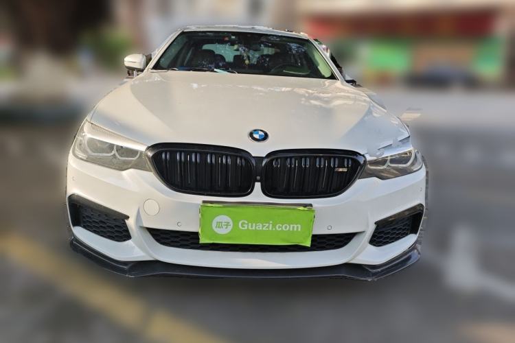 Used BMW 5 Series 2019 Facelifted 530Li Leading Edition M Sport Package Front