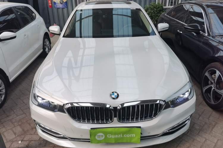 Used BMW 5 Series 2019 525Li Luxury Package Front