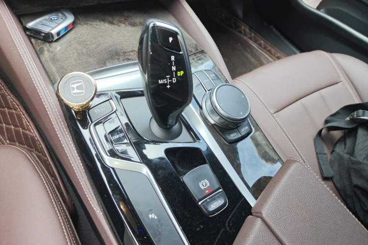 Used BMW 5 Series 2019 525Li M Sport Package Gear Lever