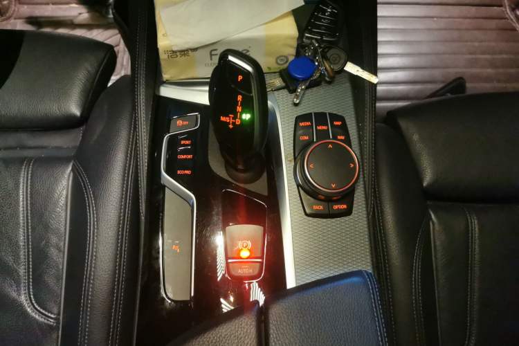 Used BMW 5 Series 2019 525i M Sport Package Gear Lever