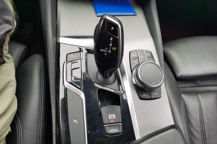 Used BMW 5 Series 2019 Restyled 525i M Sport Package Gear Lever