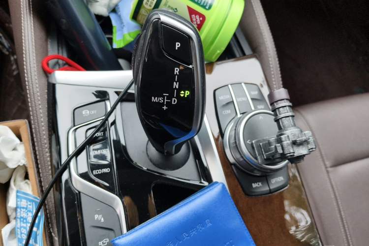 Used BMW 5 Series 2019 Facelifted 525Li Luxury Package Gear Lever