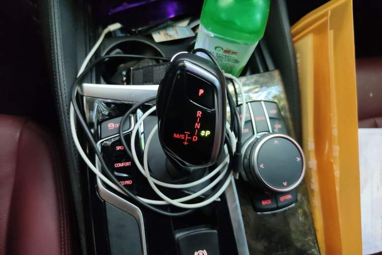 Used BMW 5 Series 2019 530Li Leading Model M Sport Package Gear Lever