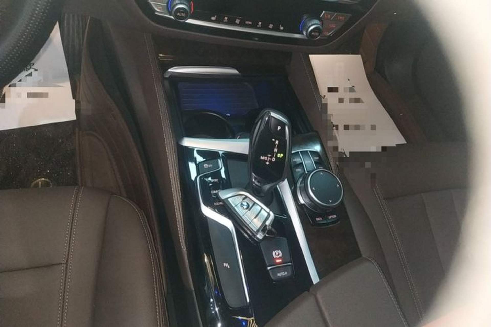 Used BMW 5 Series 2019 525Li Luxury Package Gear Lever